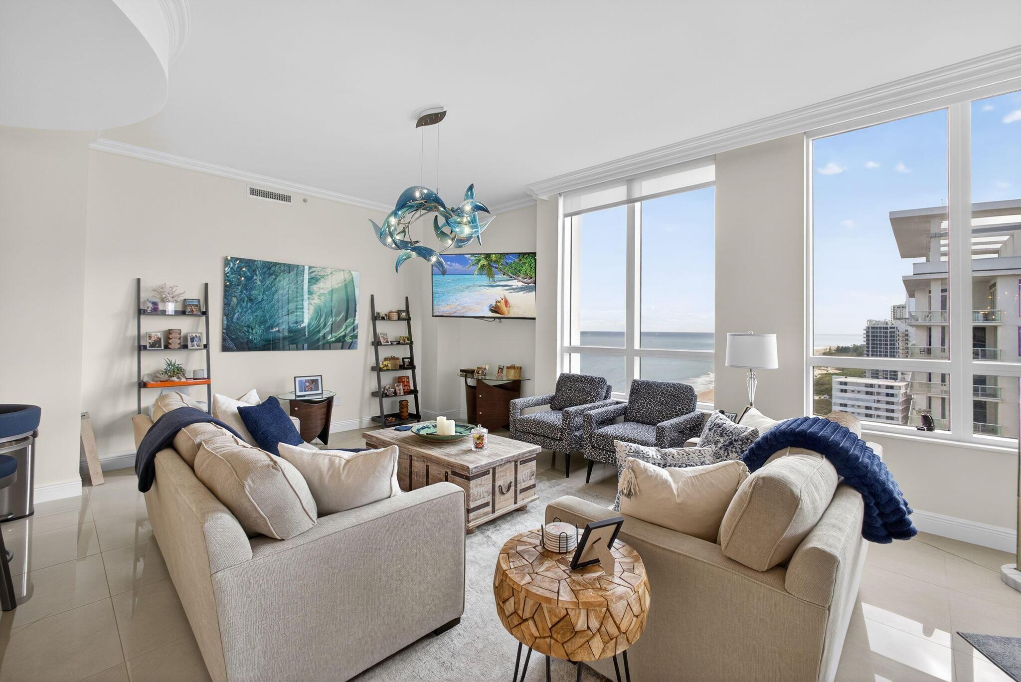 Image 3: Open Plan