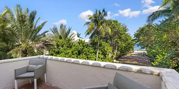 1550 S Ocean Boulevard