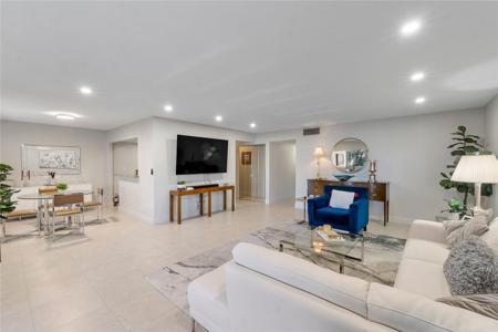 4770 Bayview Dr