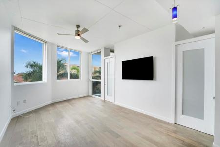 1617 N Flagler Drive