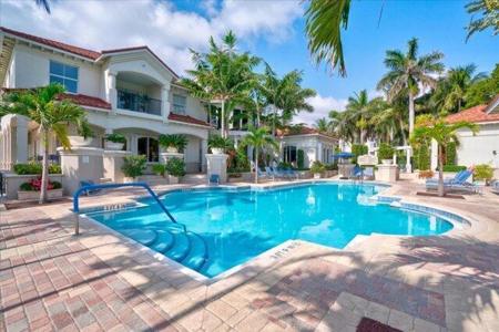 2221 Tuscany Way