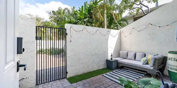 Image 4: Front Patio