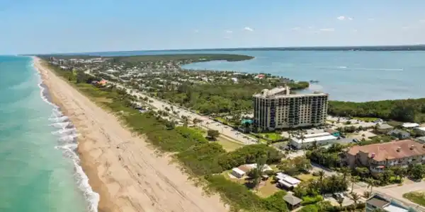 715 S Ocean Drive