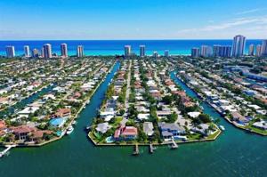 1112 Coral Way