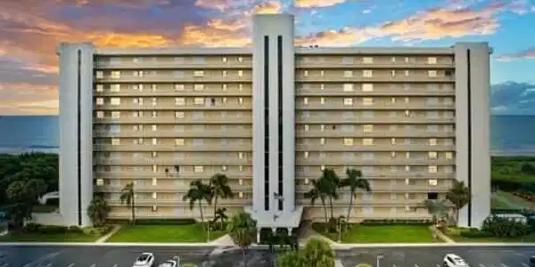 3200 N Highway A1a