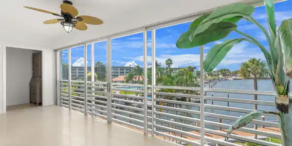 Image 4: 16-web-or-mls-951 Spanish Cir apt 346 De