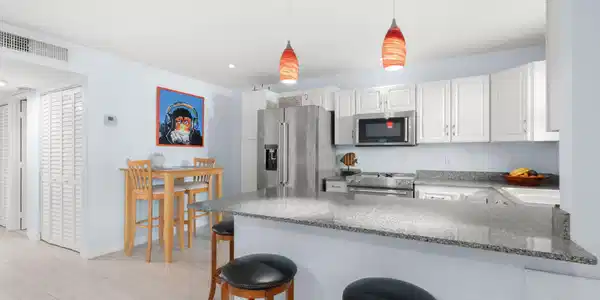 2860 NE 14th Street Causeway