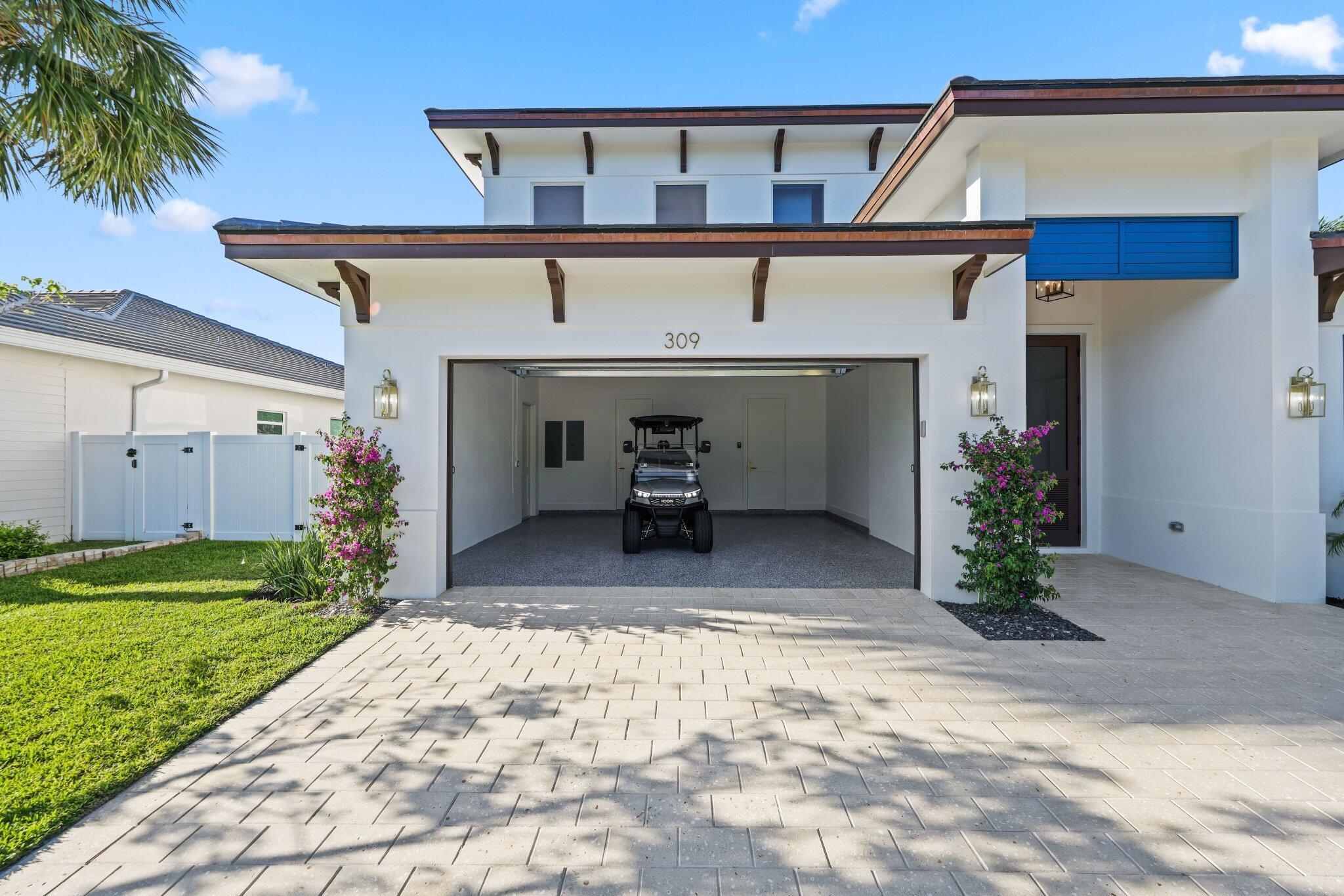Image 4: 309 Claremont Lane - 4.jpg-SMALL