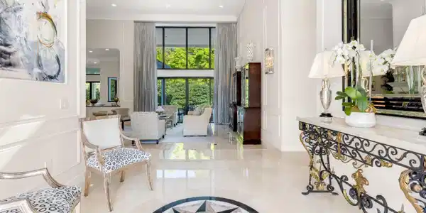Image 3: FOYER_TO_LIVING_ROOM