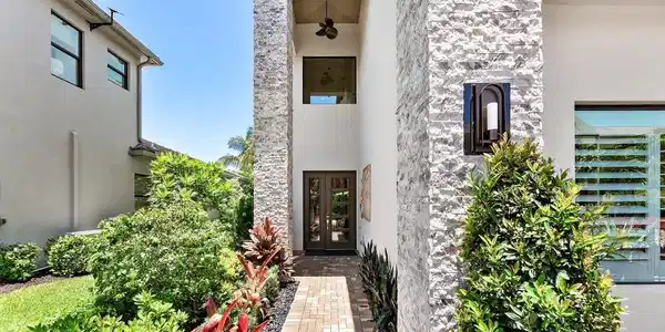 Image 2: Front Entry