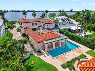 5011 S FLAGLER Drive