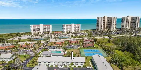 9427 S Ocean Drive