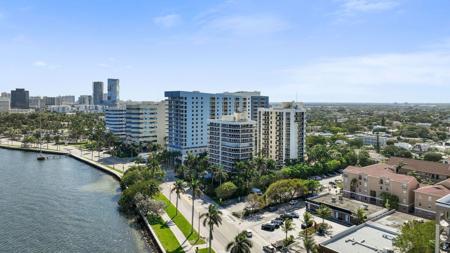 1617 N Flagler Drive
