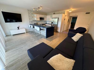 505 NE 20th Ave