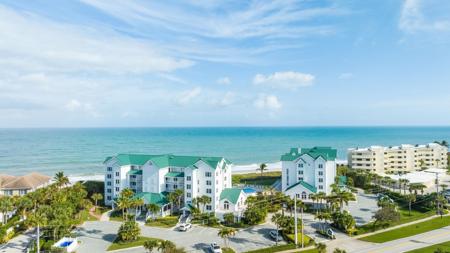 2700 Ocean Drive