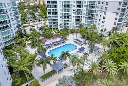 500 SE Mizner Boulevard