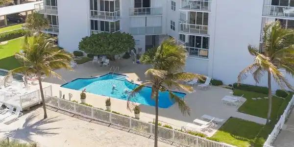 Image 4: 6-web-or-mls-DJI_0355