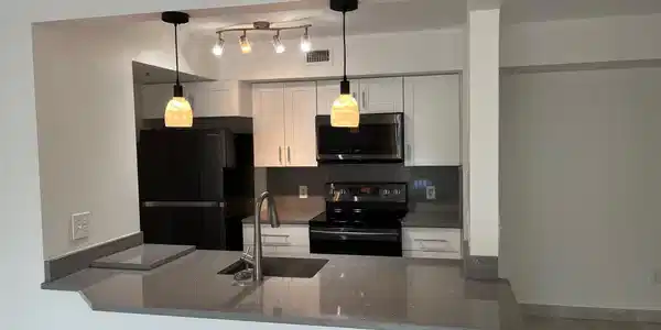 Image 3: OPEN NEW KITCHEN