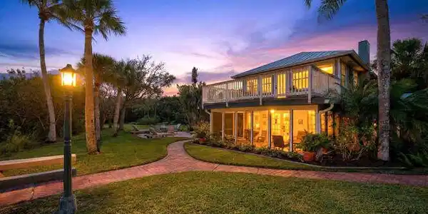 Image 3: 1935 Quay Dock Rd Vero Beach-small-007-0