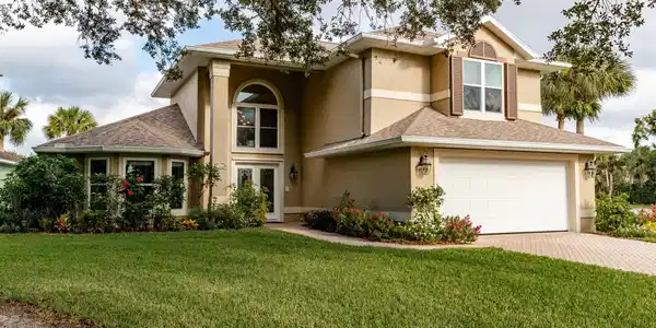 7305 35th Court