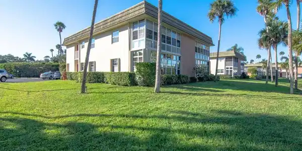 5 Vista Gardens Trl