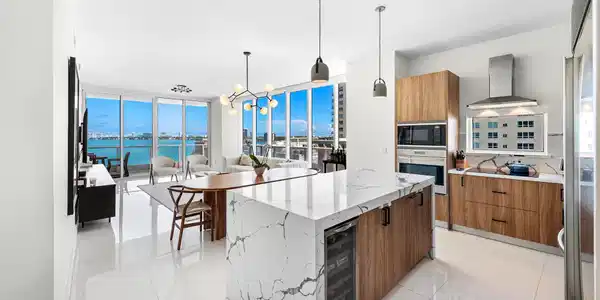 2020 N Bayshore Drive