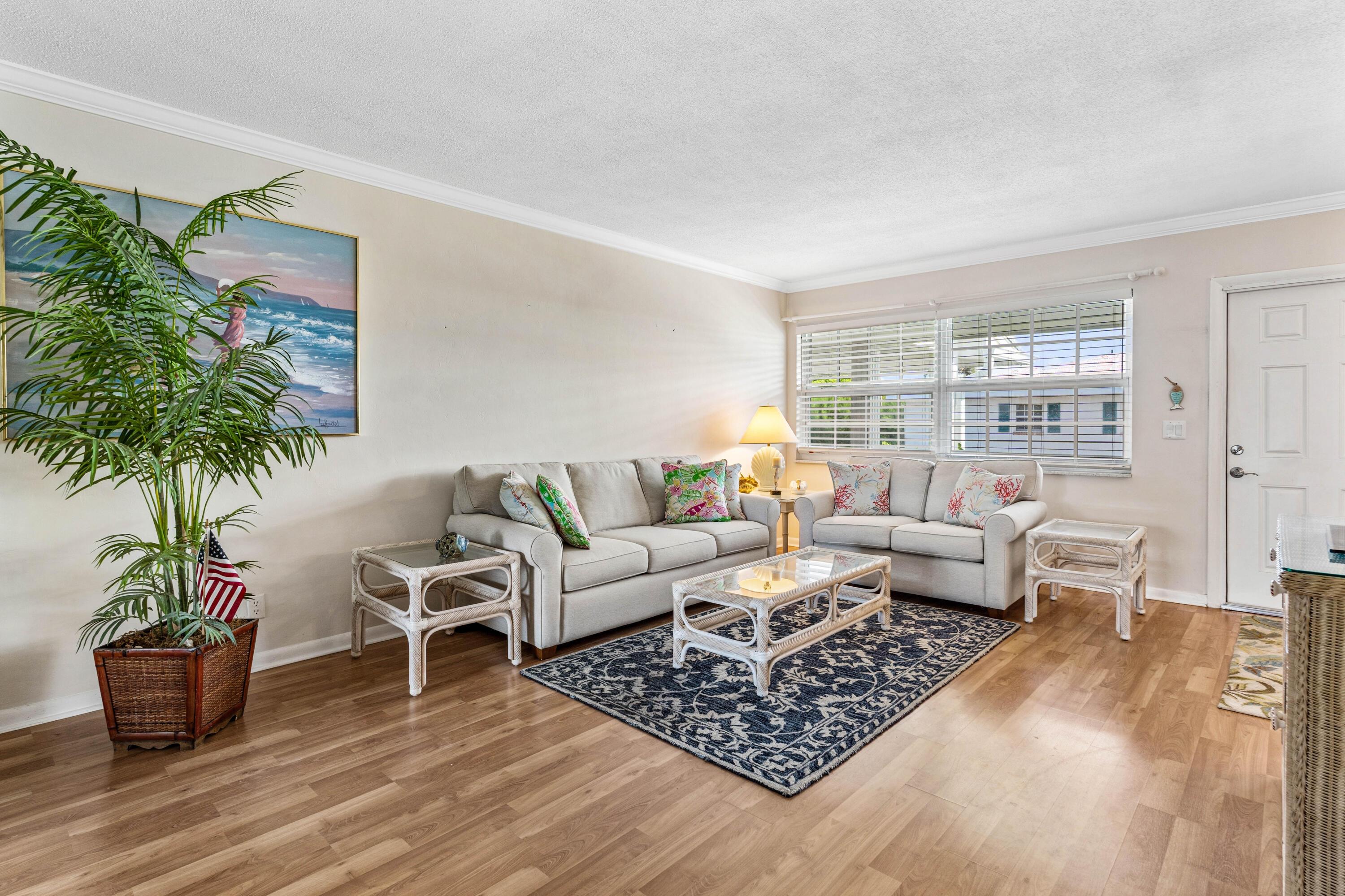 Image 4: 005-5505NorthOceanBoulevard-8204-OceanRi