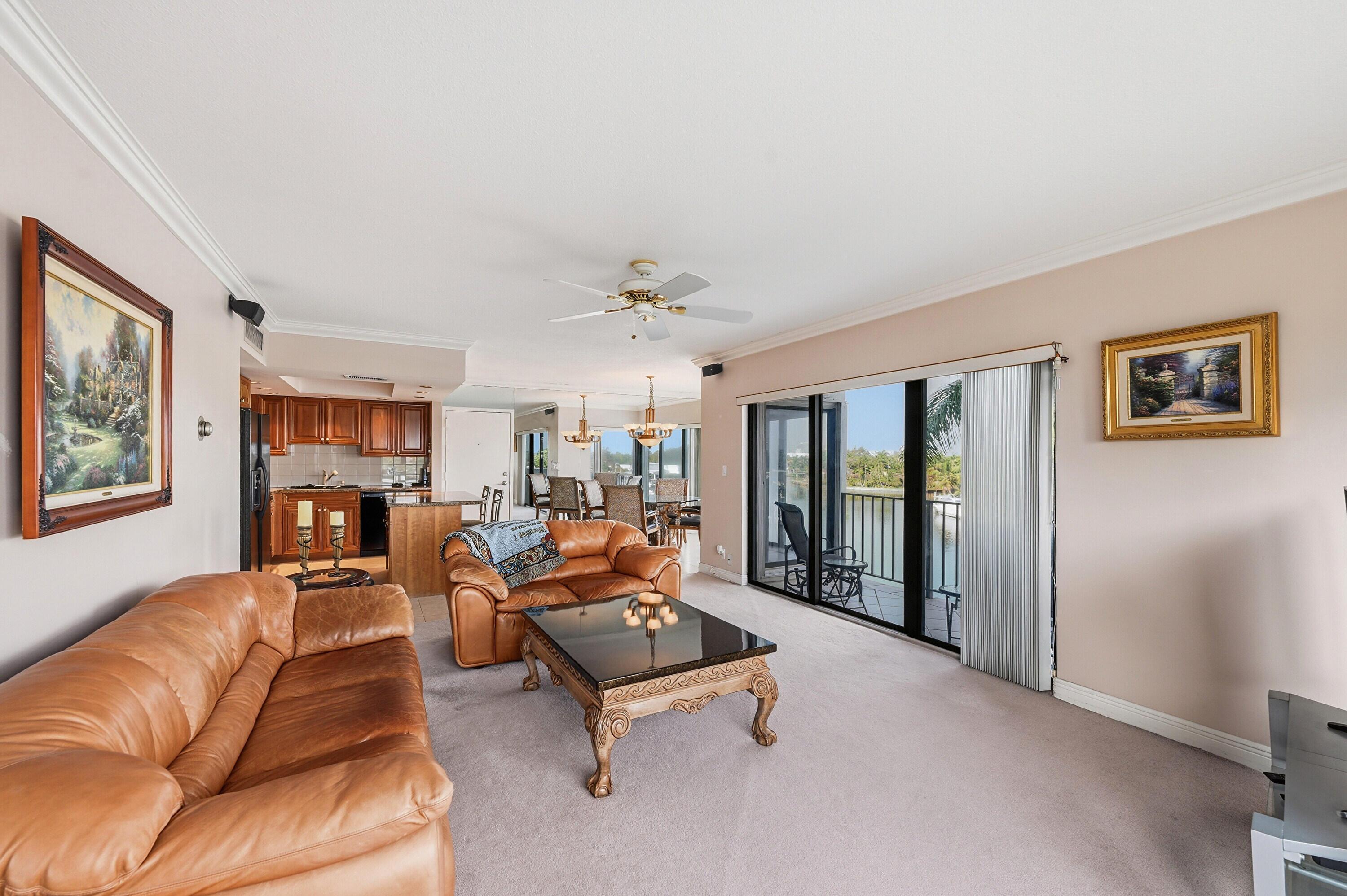 Image 2: Living Room