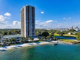 5600 N Flagler Dr
