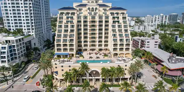 601 N Fort Lauderdale Beach Blvd