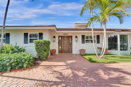 2608 NE 35th Street