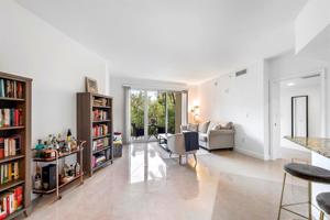 20000 E Country Club Drive