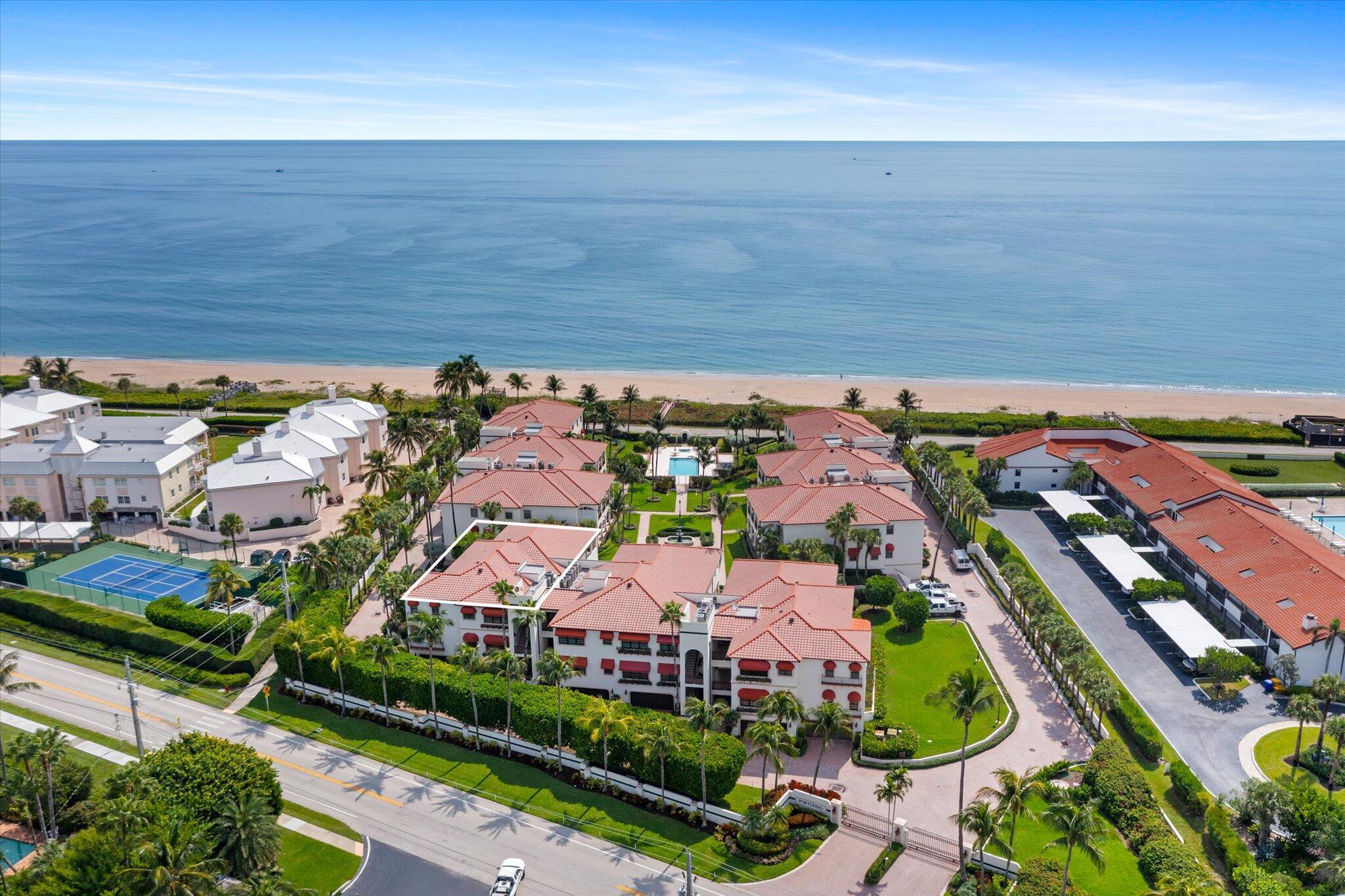 Image 3: Portofino of Ocean Ridge - F2 - Aerial