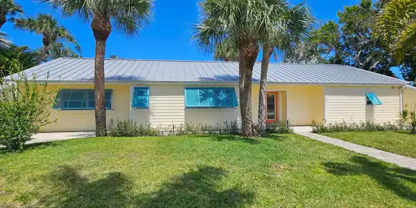 1906 S Ocean Drive