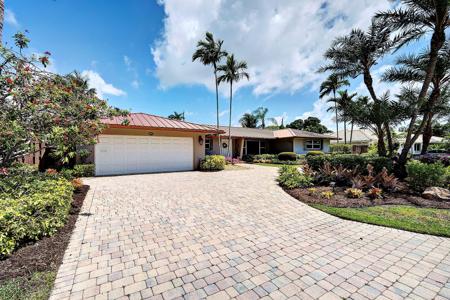 2747 NE 35th Ct