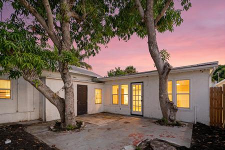 526 38TH Street