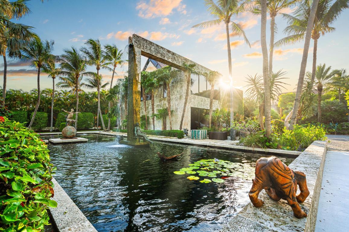 Image 3: mls_FOUNTAIN_DETAIL