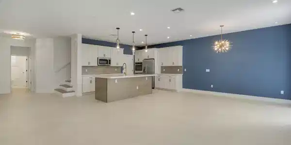 202 PRESERVE Trail S