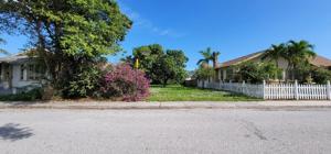 924 S N St