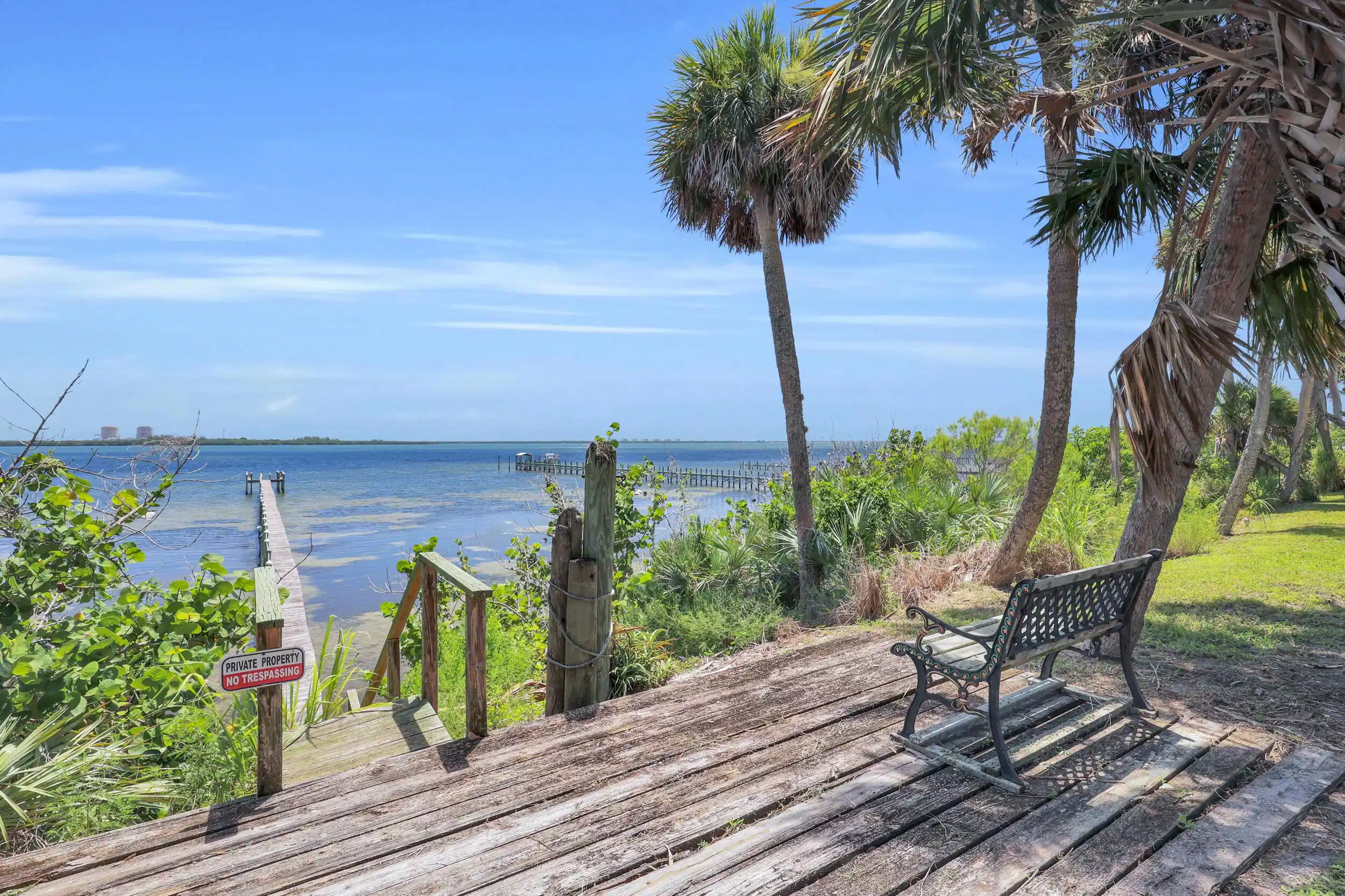 Image 1: Intracoastal View