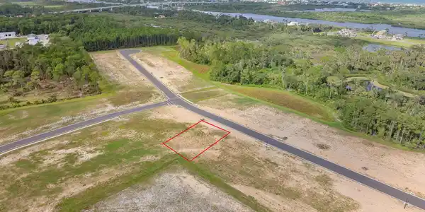 Image 2: 217_Stillwater_Dr-26