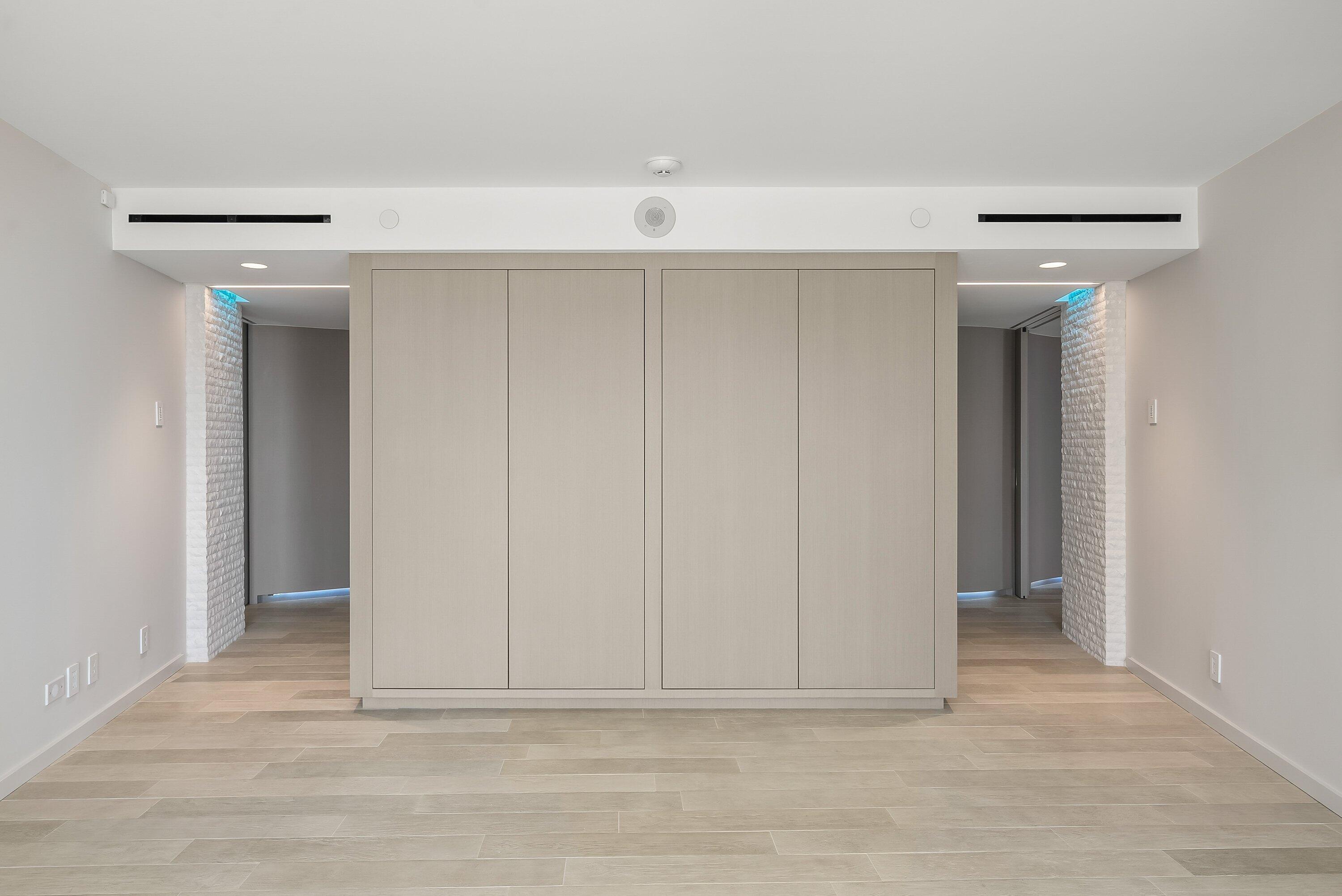 Image 4: Built-In Bedroom Closet