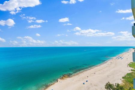 4000 N Ocean Drive