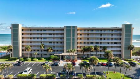 10200 S Ocean Drive