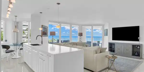 550 S Ocean Boulevard