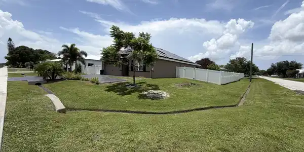 Image 2: Exterior Side