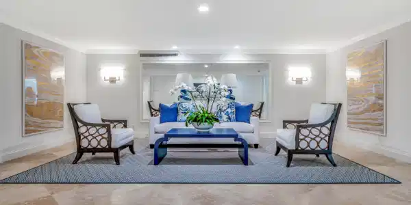 Image 2: 250-Bradley-Pl-308-Palm-Beach_EZP4765