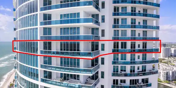 Image 4: 092-2711 S Ocean Dr Unit 3602_drone_092