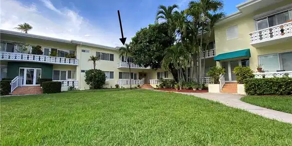 9281 W Bay Harbor Dr