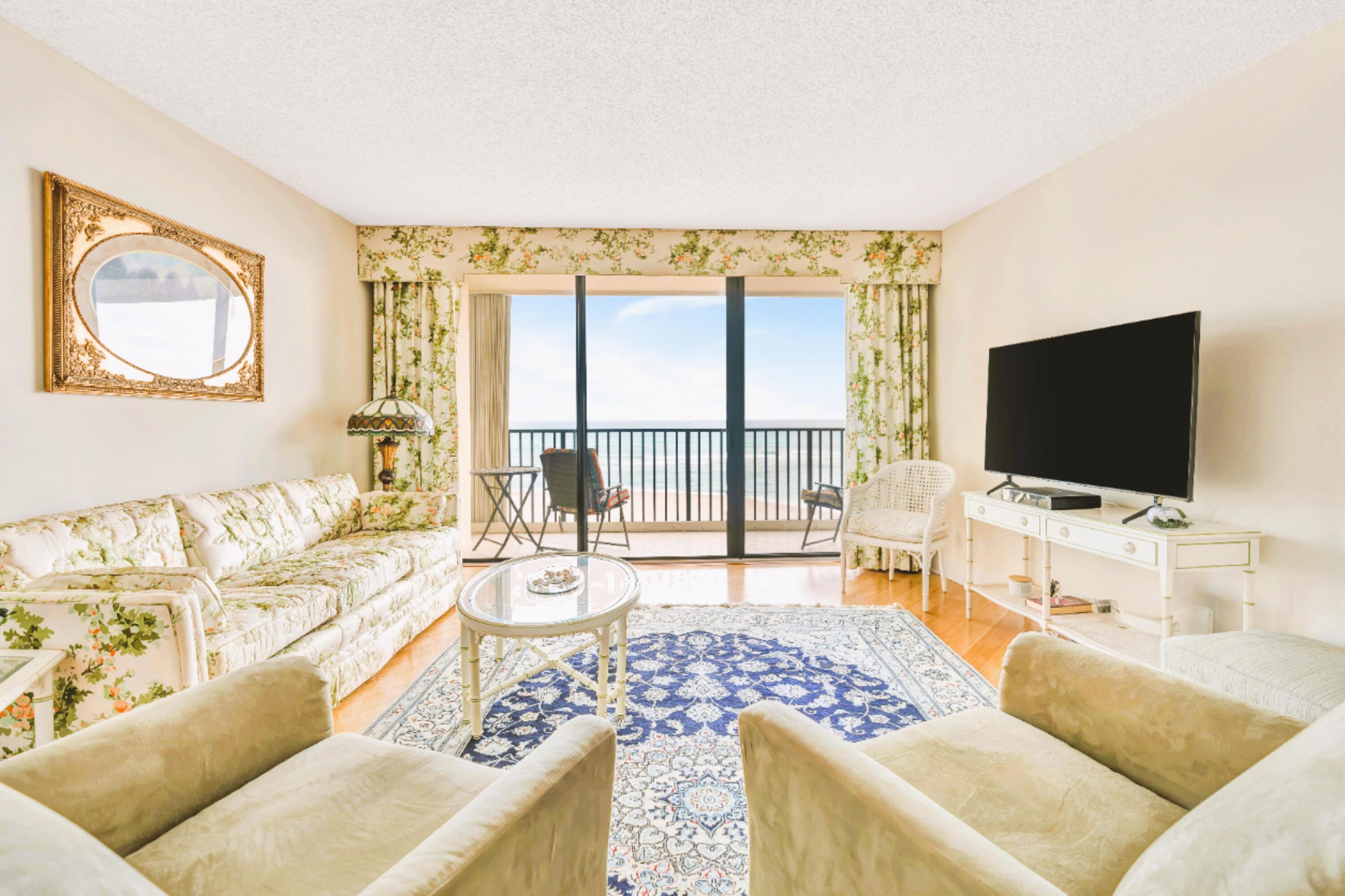 Image 4: living room 2